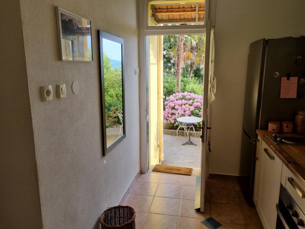 House Grabic Hotel Tivat Luaran gambar